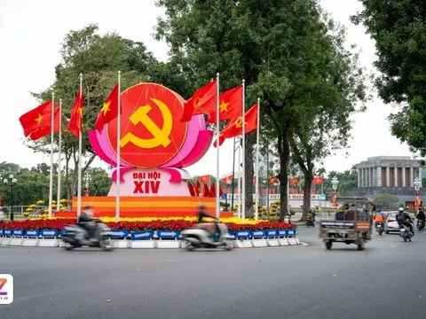 Hà Nội rực rỡ cờ hoa chào mừng Đại hội XIV của Đảng