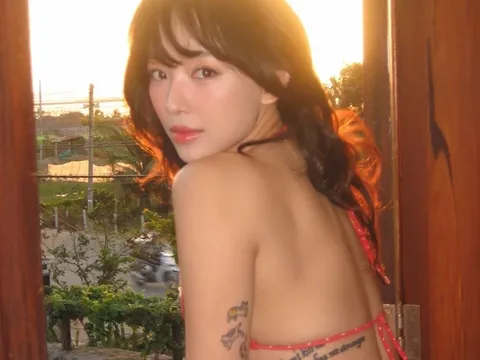 Tóc Tiên ngày càng quyến rũ