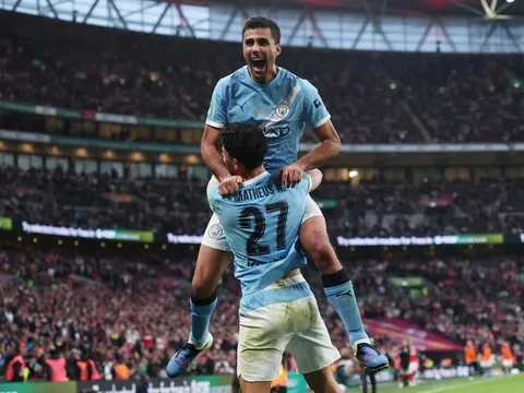 Arsenal 'ê chề' ở chung kết Carabao Cup trước Man City