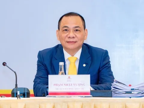 Cổ phiếu họ Vin cùng phá đỉnh