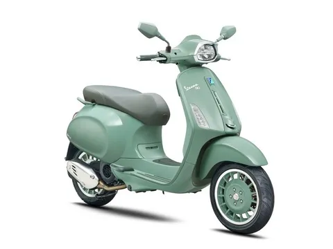 Vespa Sprint 180 cc có gì đặc biệt với giá 121 triệu đồng