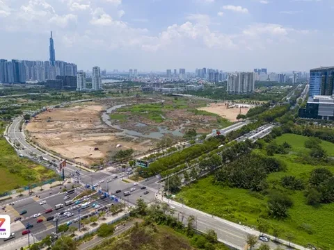 Thủ Thiêm thành đại công trường