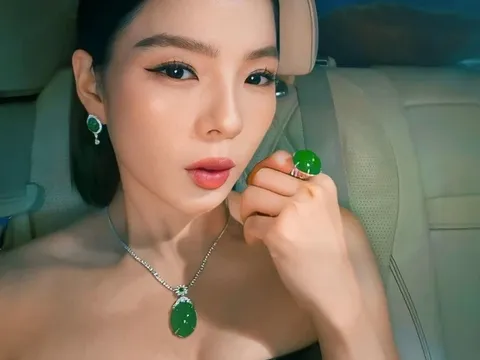 Lệ Quyên lên tiếng về tin đồn sử dụng chất cấm