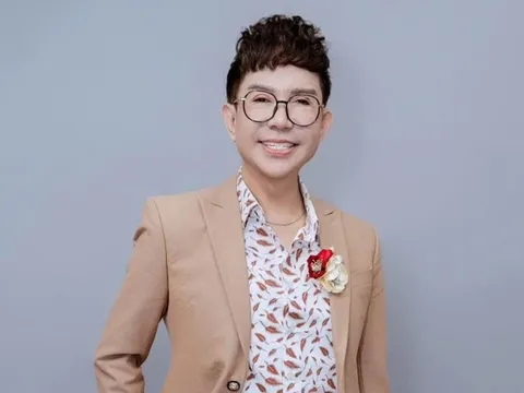 'không bông tuyết nào trong sạch’ ở showbiz Việt