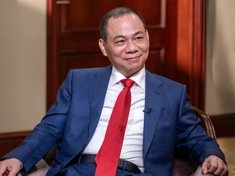 Trong vòng vài tiếng tài sản ông Phạm Nhật Vượng tăng cả tỷ USD