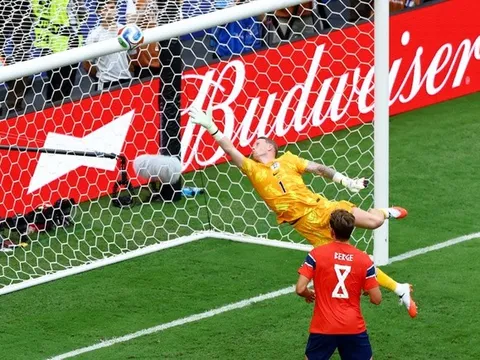 Bellingham tỏa sáng tuyển Anh vào bán kết World Cup 2026