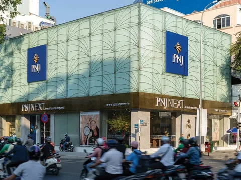 PNJ Lab có phải là nguyên nhân cổ phiếu PNJ bị bán tháo