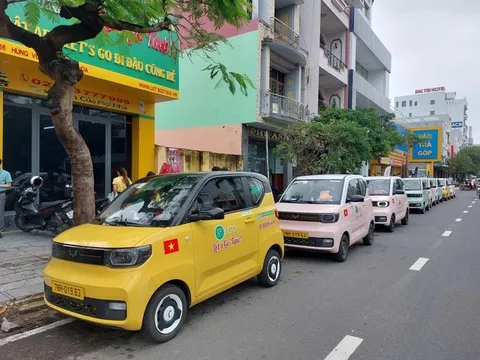 Ôtô Trung Quốc 'tấn công' thị trường xe dịch vụ?