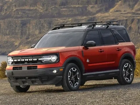 Ford triệu hồi hơn nửa triệu xe vì nguy cơ cháy động cơ