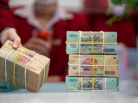 Lãi suất liên ngân hàng hạ nhiệt, qua đêm còn 4,4%/năm