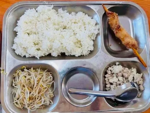 Bôi bác bữa ăn bán trú: Hà Nội chỉ đạo xác minh