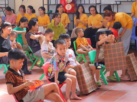 Trung thu cùng những phận đời đặc biệt