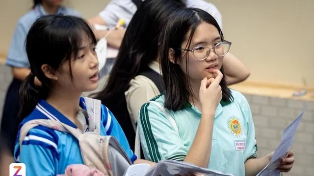 Thí sinh ở TP.HCM bước vào kỳ thi ‘1 chọi 8’