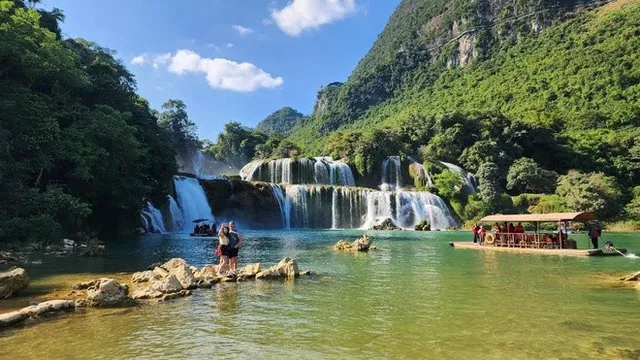 Hội thảo quốc tế thúc đẩy hợp tác kinh tế, thương mại xuyên biên giới ở Cao Bằng