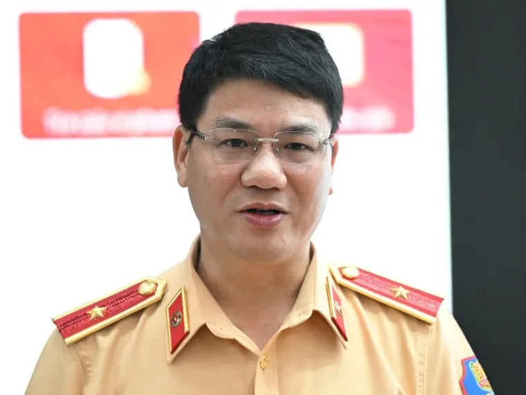 Công khai số điện thoại, Cục trưởng CSGT nhận 100 cuộc gọi, tin nhắn